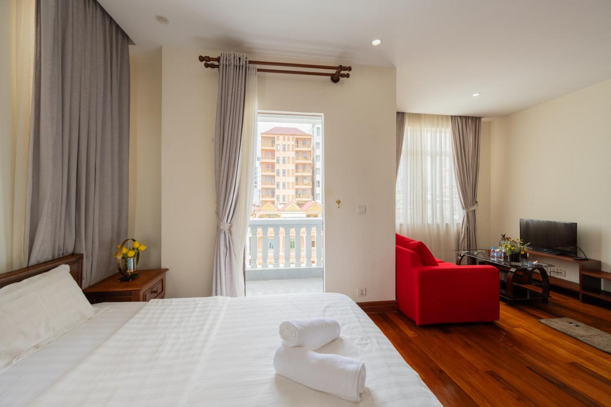 E&V Apartment Phnom Penh Eksteriør billede